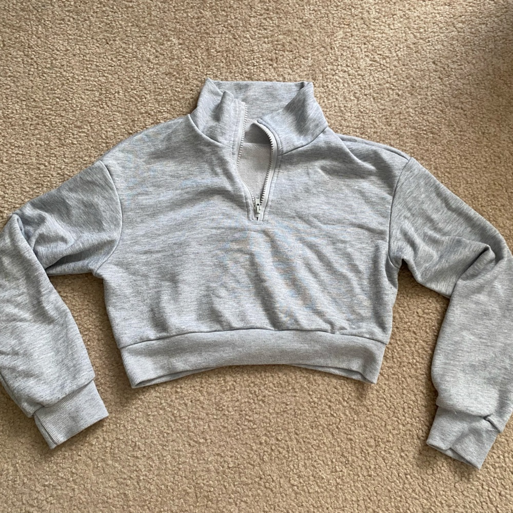 Ultra cropped quarter zip